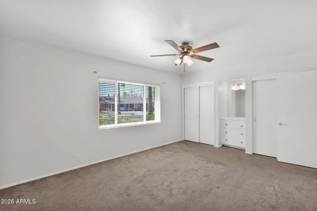 Real Estate Picture 18