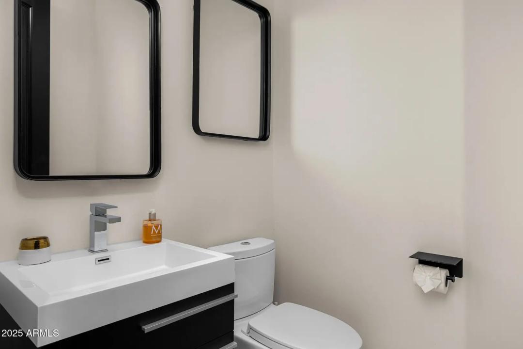 Real Estate Picture 28