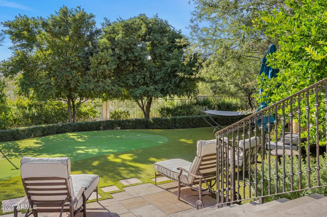 Real Estate Picture 38