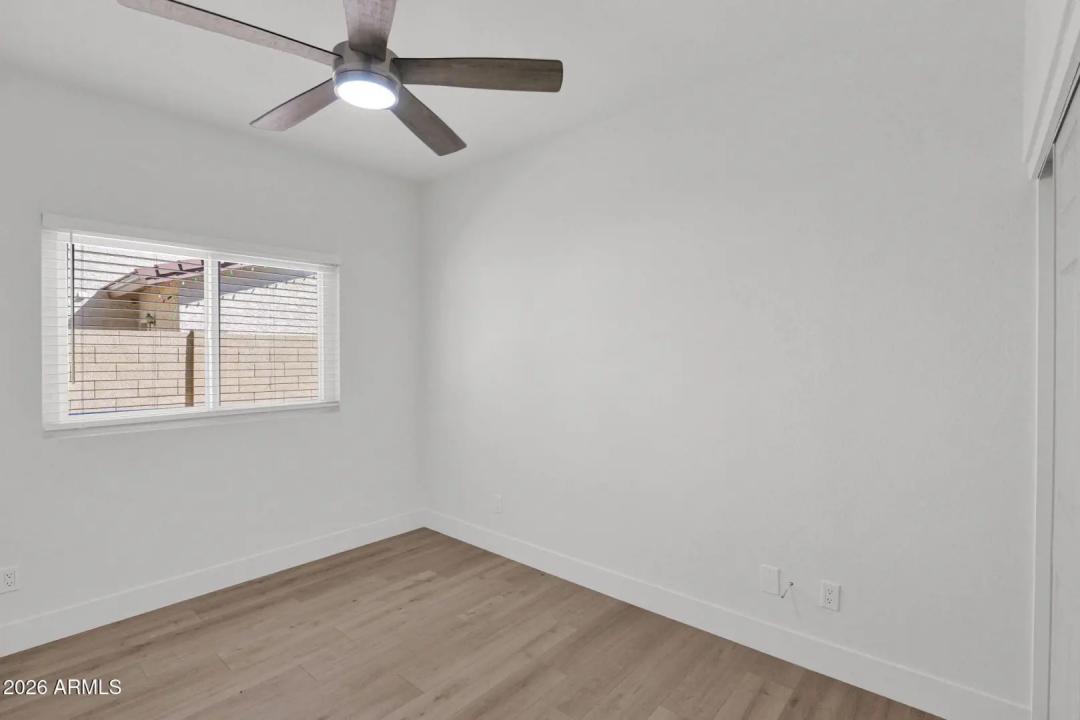 Real Estate Picture 29