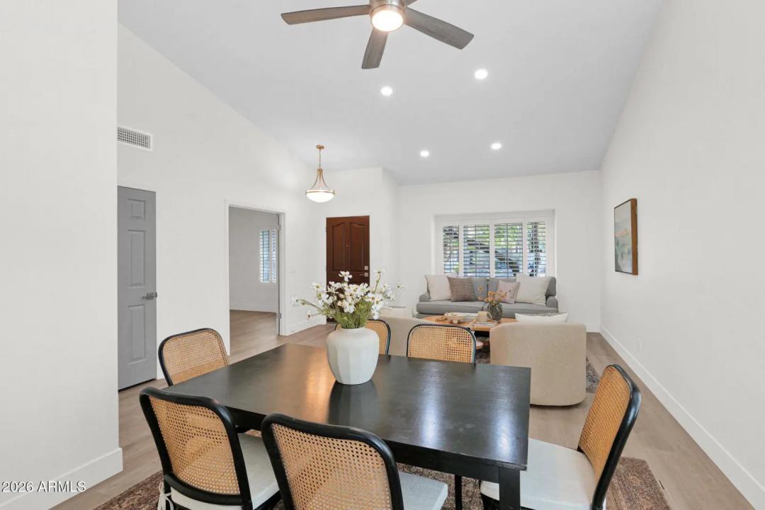 Real Estate Picture 21