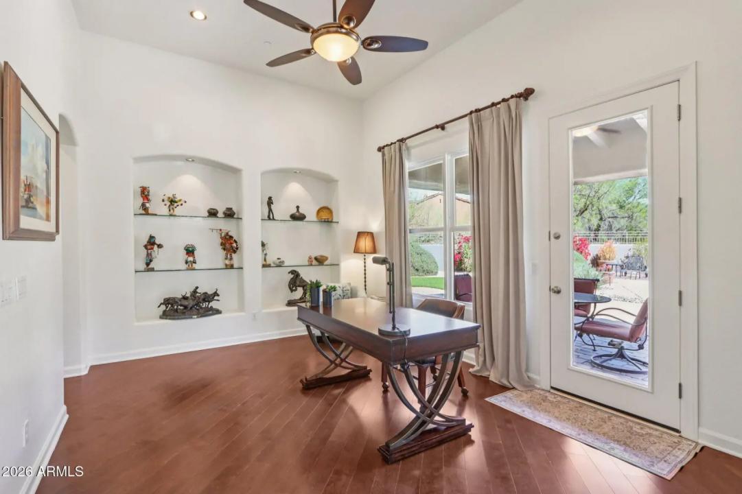 Real Estate Picture 19