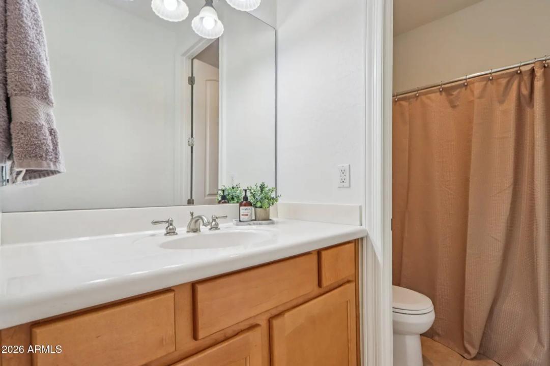 Real Estate Picture 30