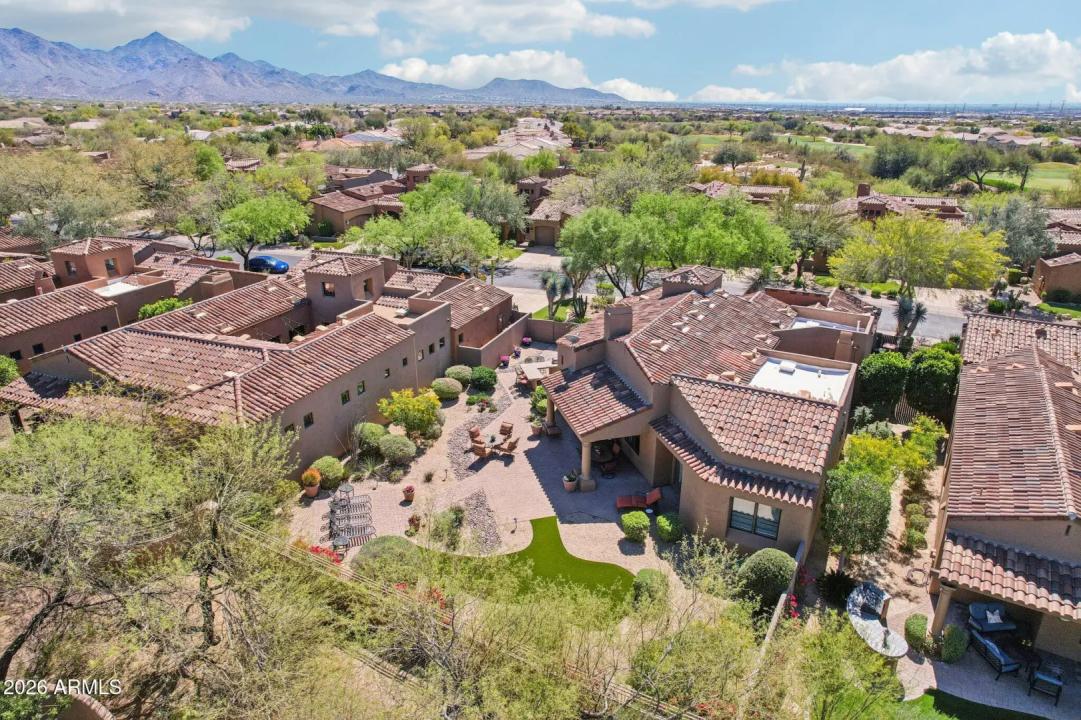 Real Estate Picture 42