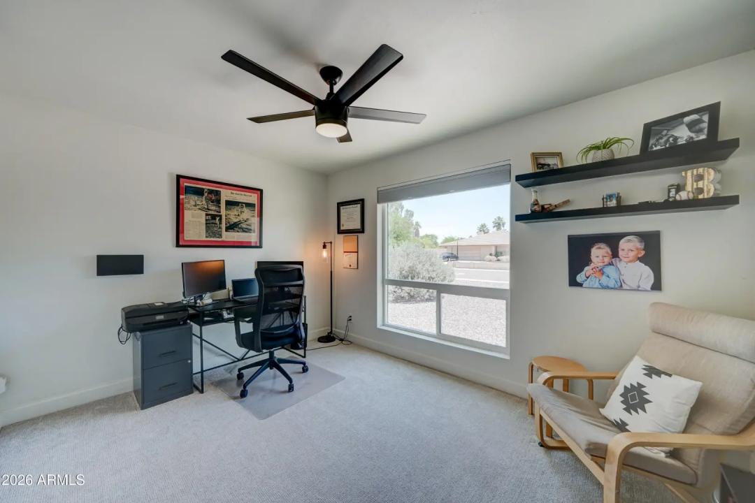 Real Estate Picture 12