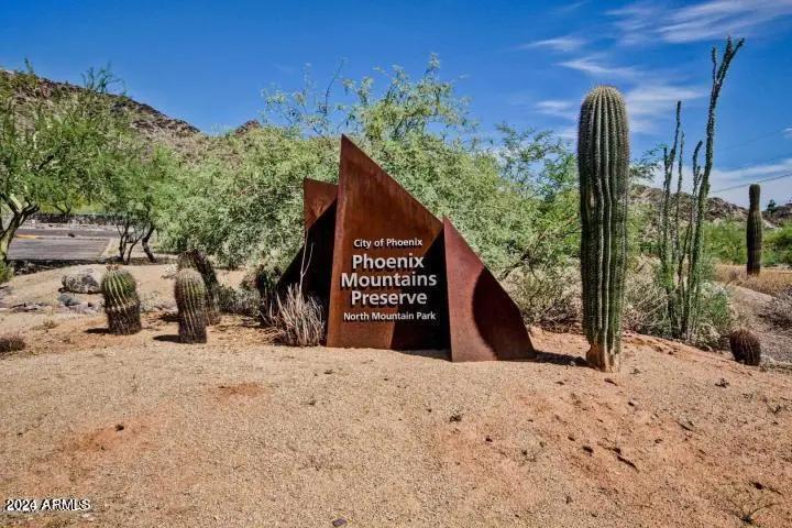 Real Estate Picture 26