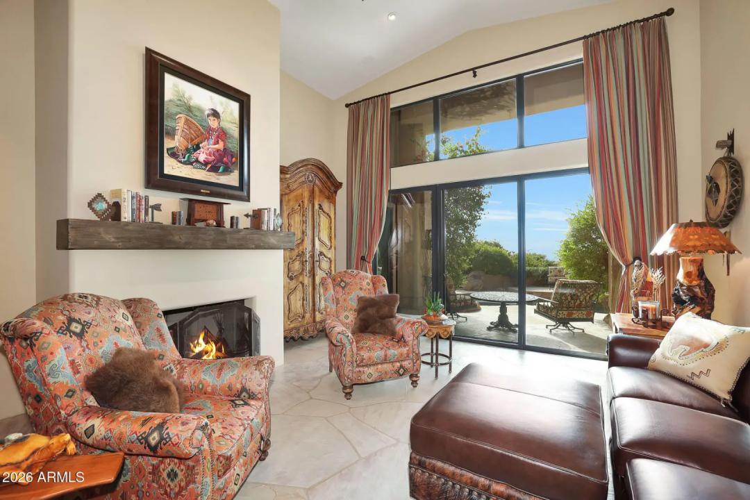 Real Estate Picture 13