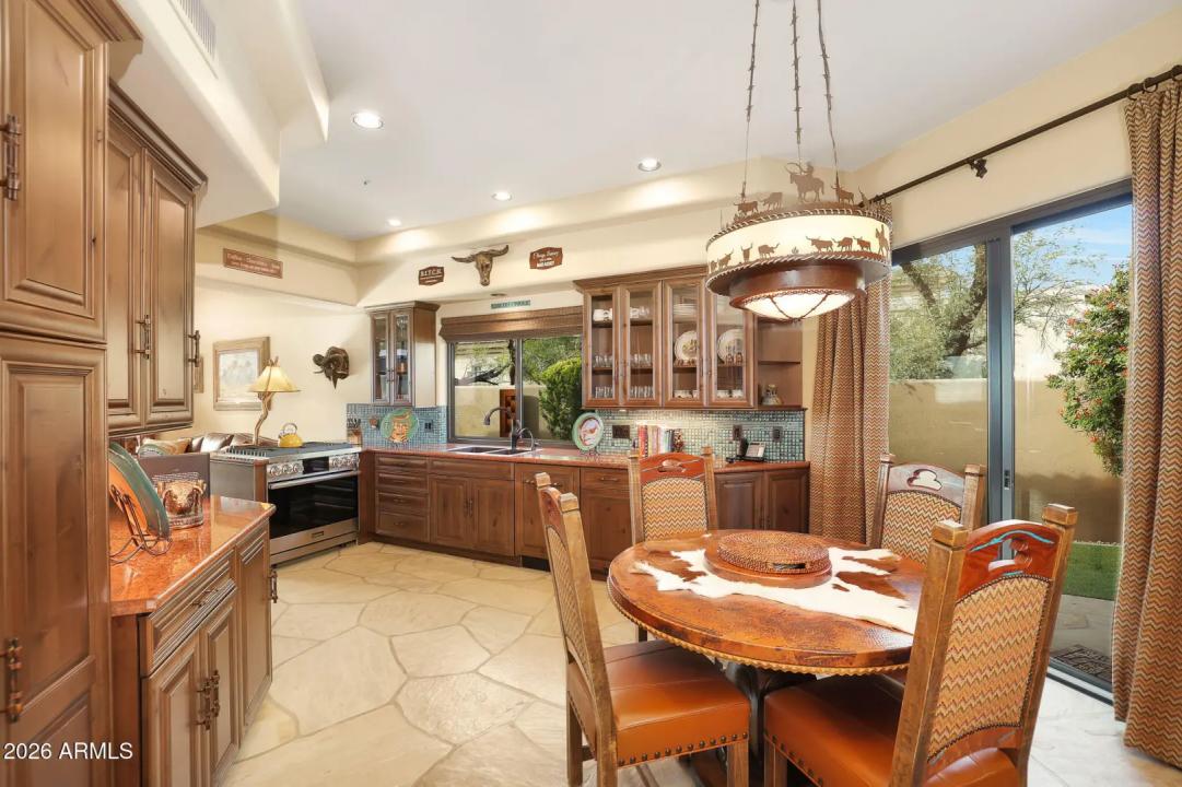 Real Estate Picture 2