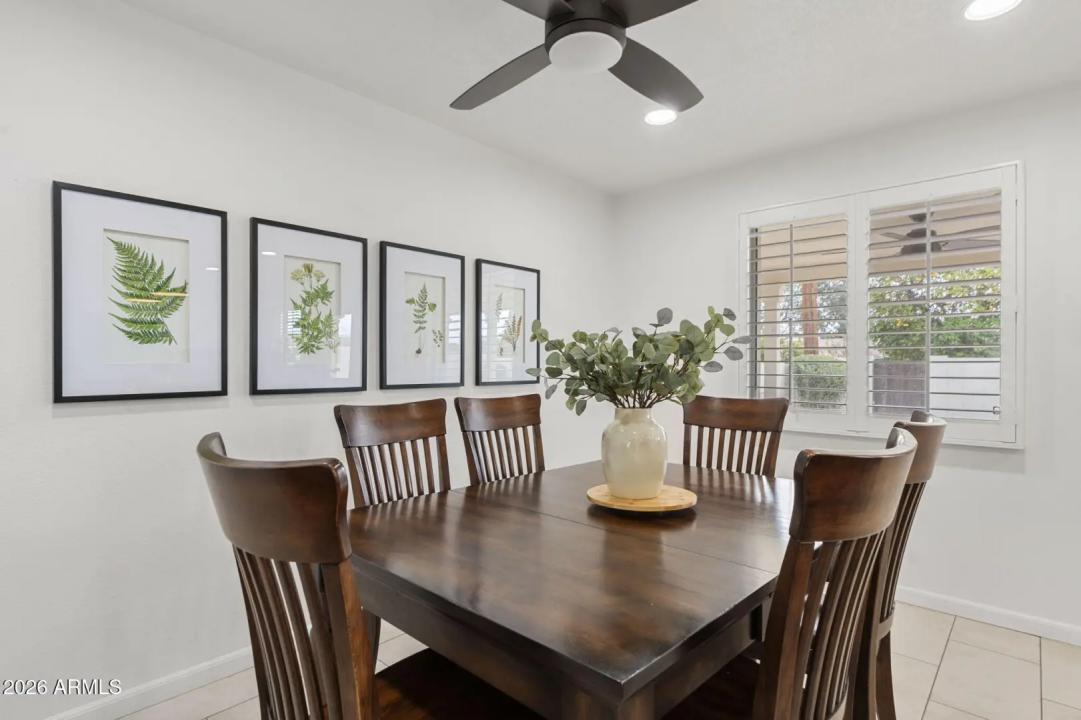 Real Estate Picture 8