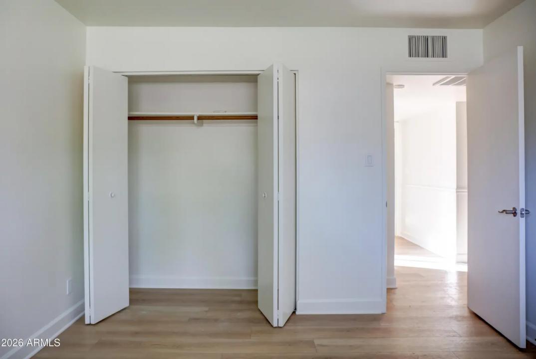 Real Estate Picture 21