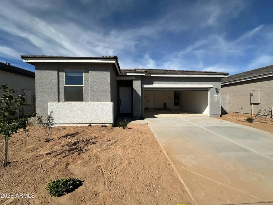 Real Estate Picture 2