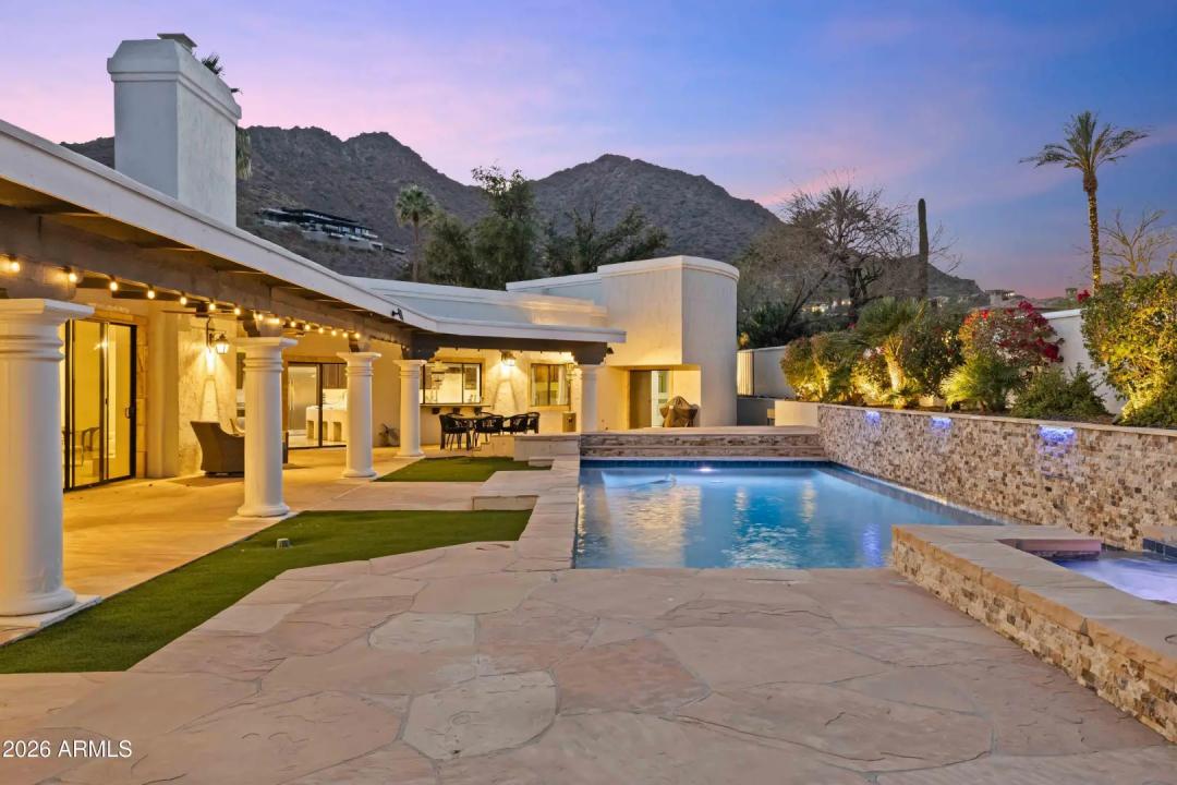 Real Estate Picture 1