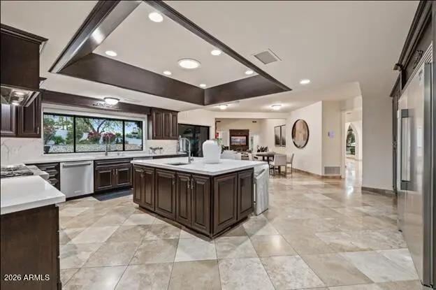 Real Estate Picture 12