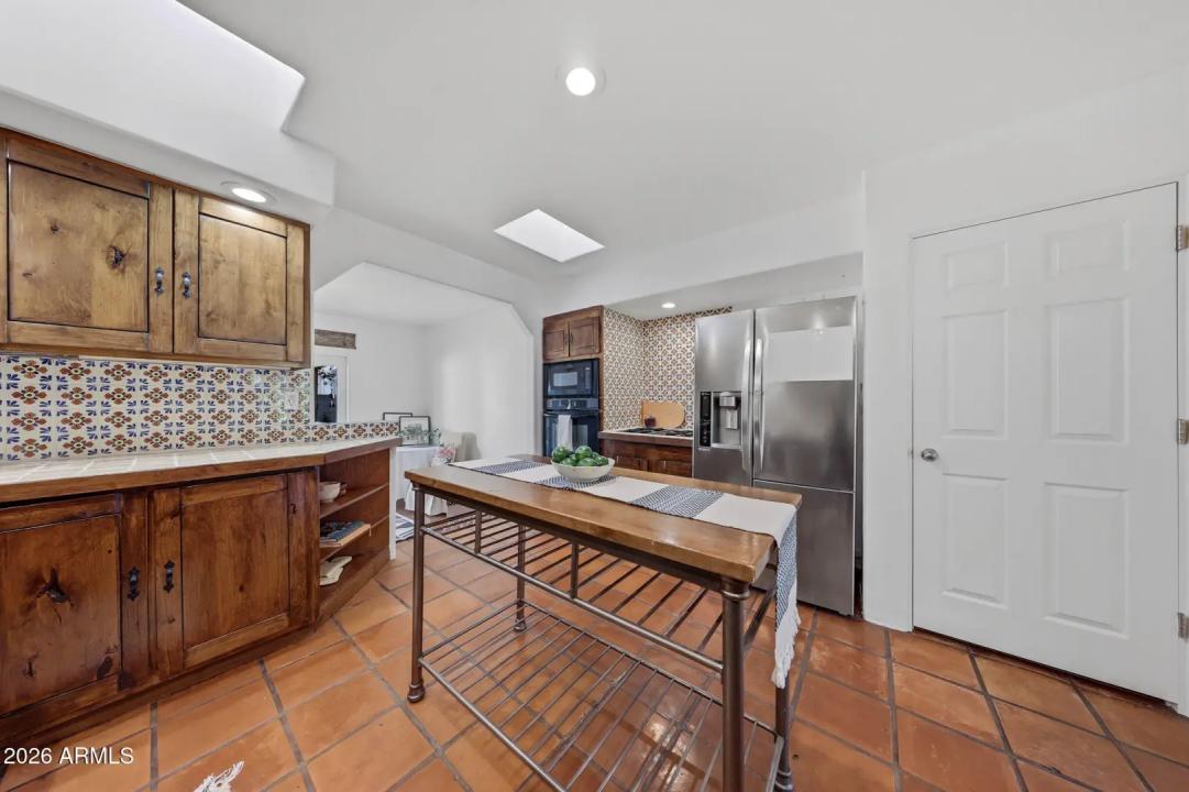 Real Estate Picture 21