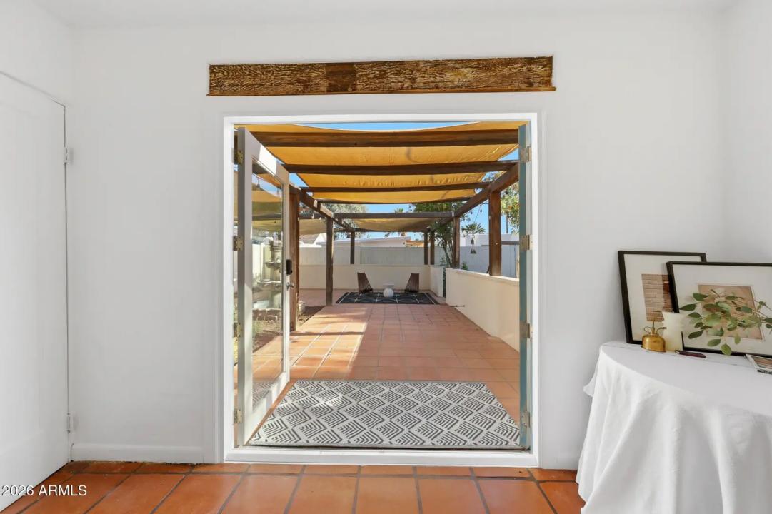 Real Estate Picture 25