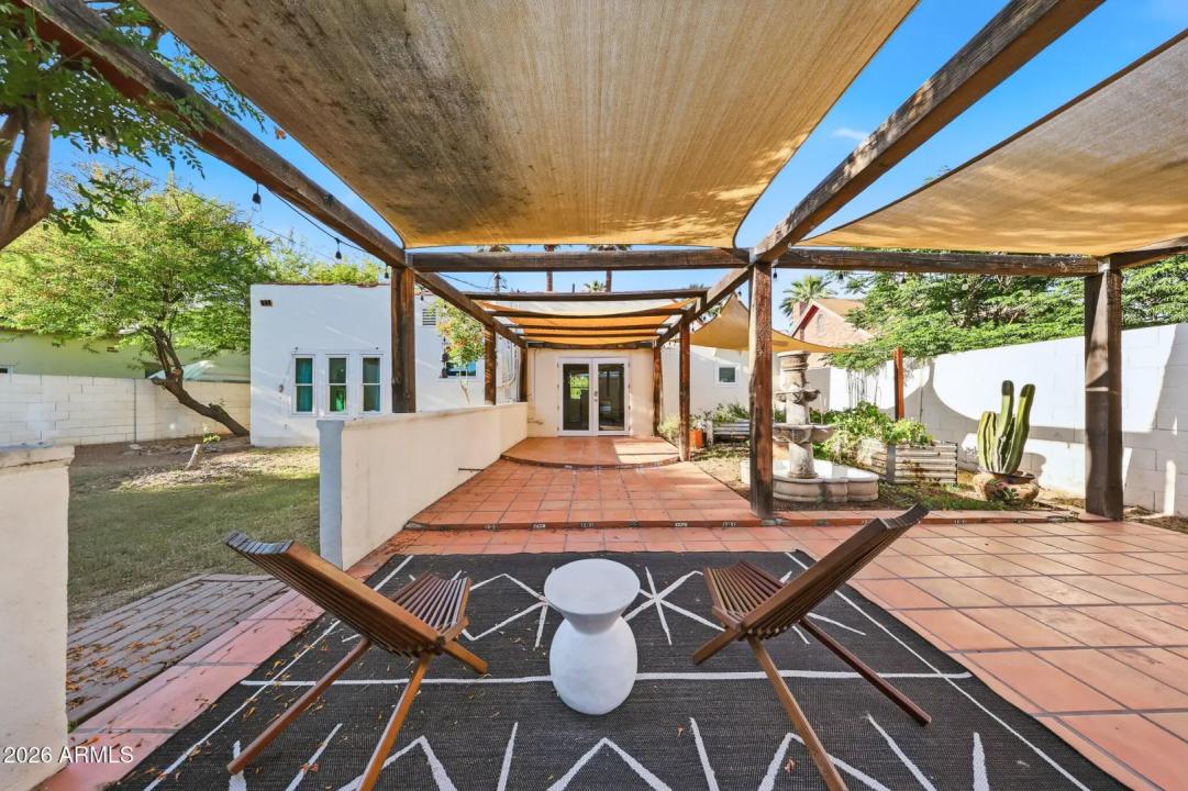 Real Estate Picture 35