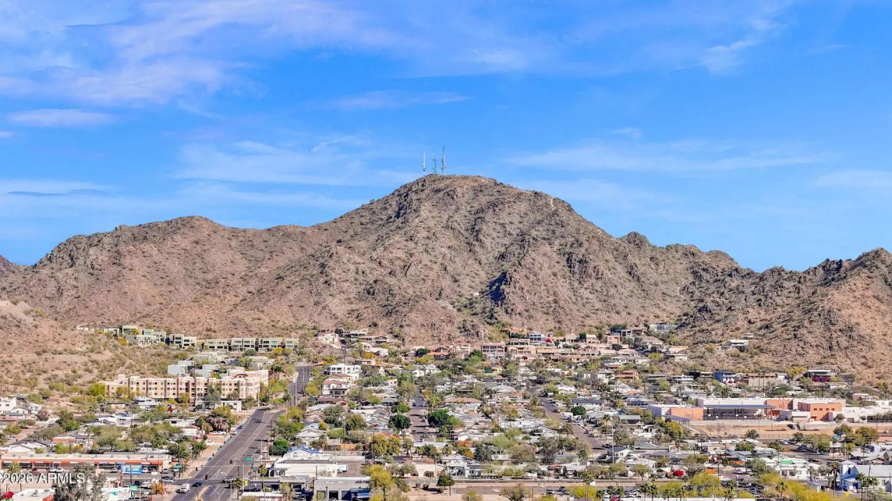 Real Estate Picture 43