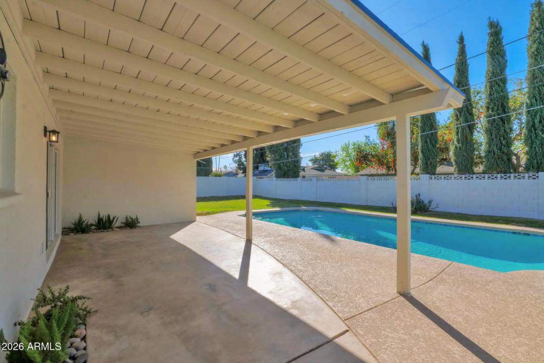 Real Estate Picture 34