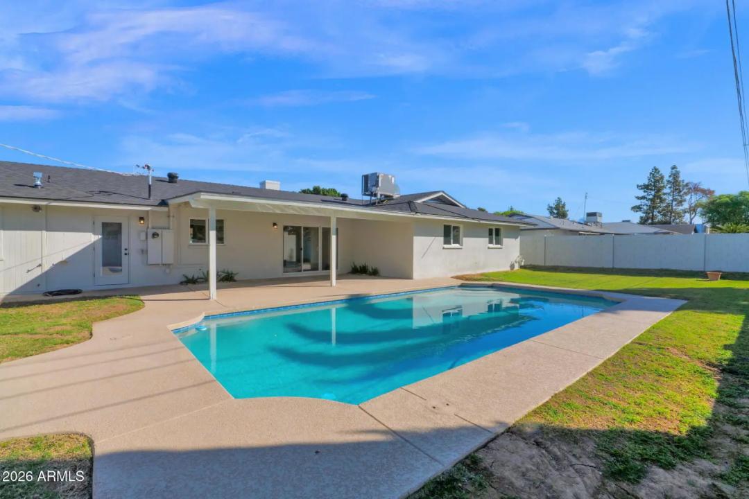 Real Estate Picture 35