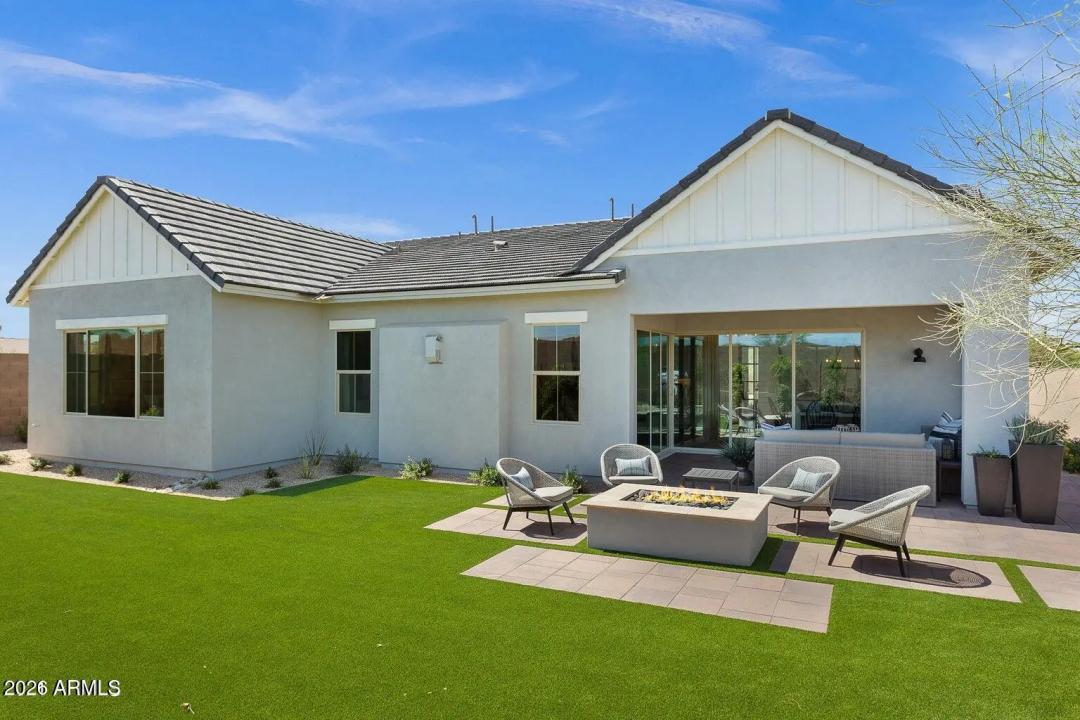 Real Estate Picture 1