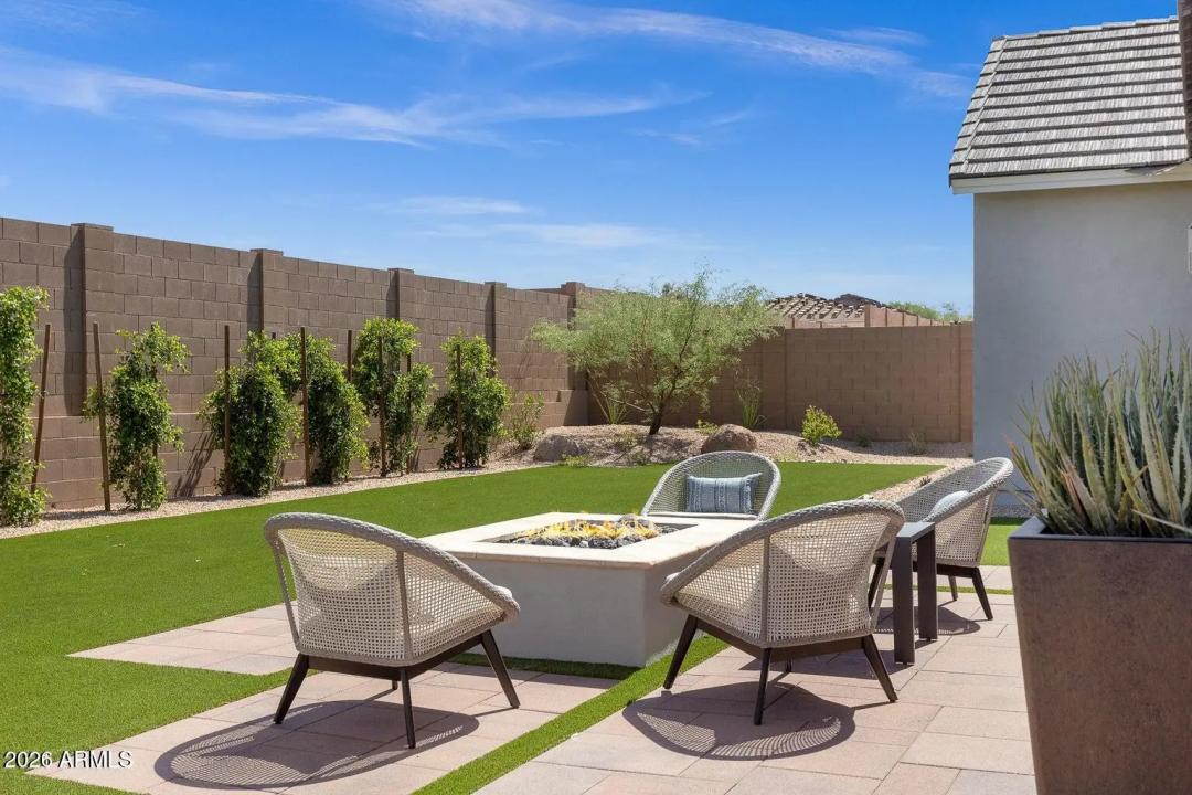 Real Estate Picture 28