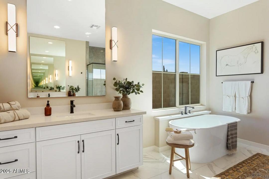 Real Estate Picture 20