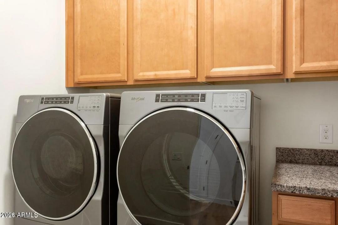 Real Estate Picture 27