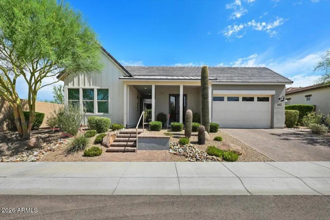 Real Estate Picture 42