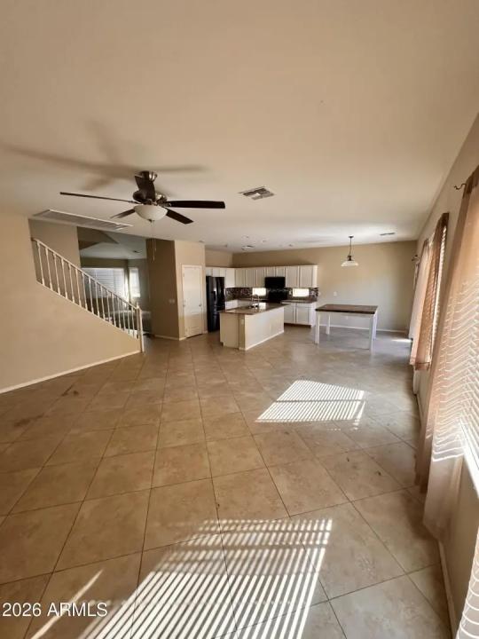 Real Estate Picture 13