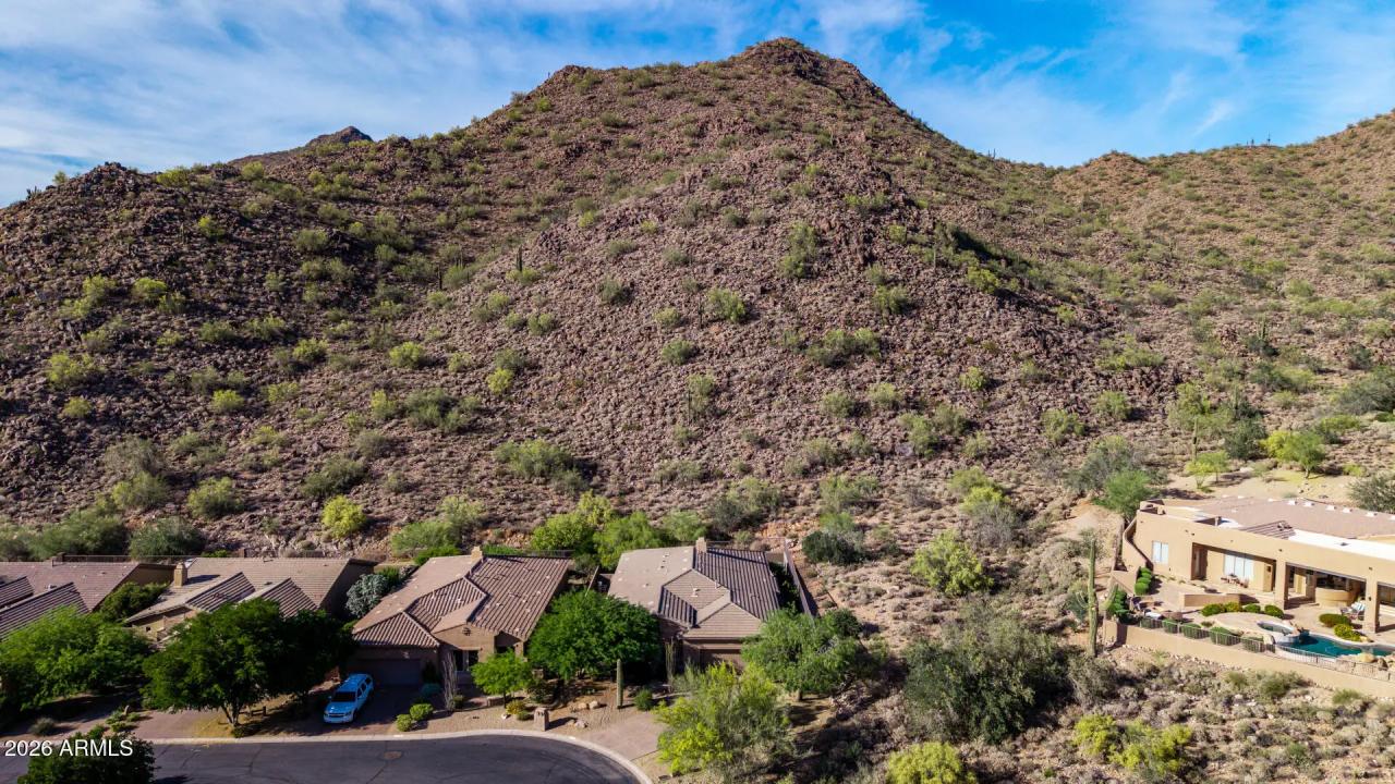 Real Estate Picture 38