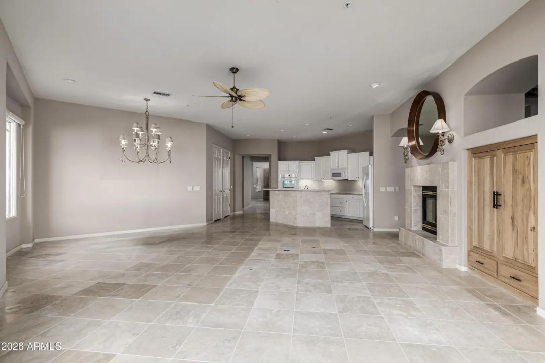 Real Estate Picture 9