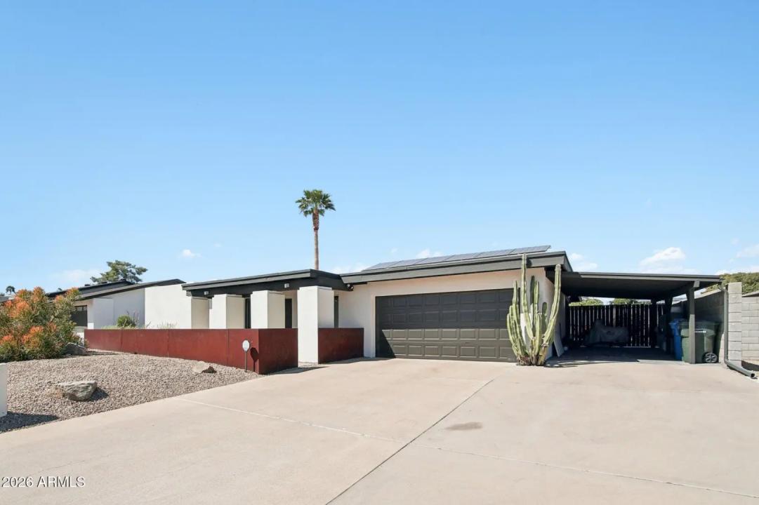 Real Estate Picture 32