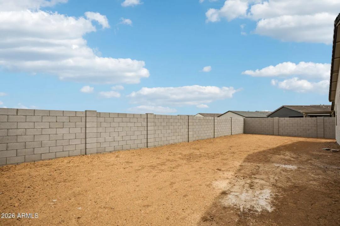 Real Estate Picture 38