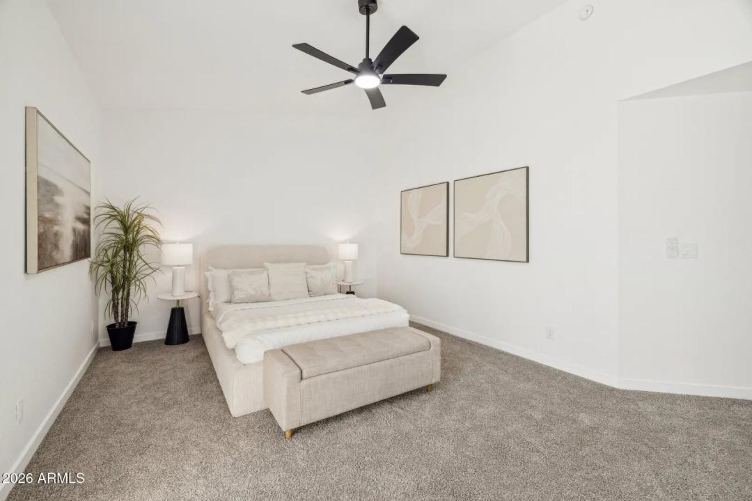 Real Estate Picture 21