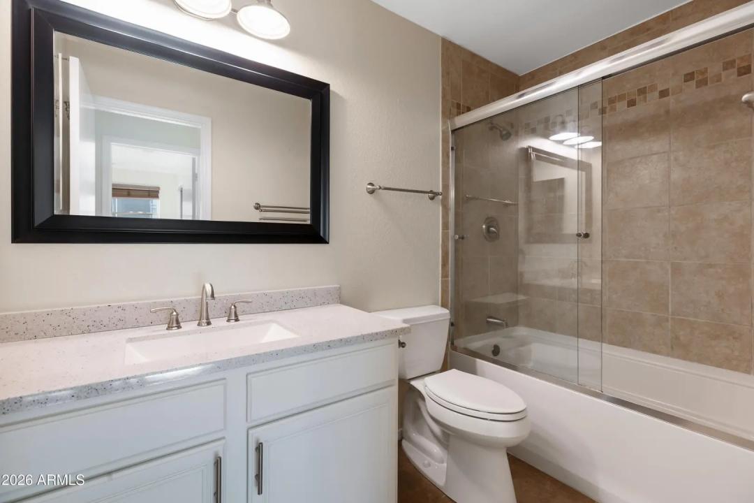 Real Estate Picture 20