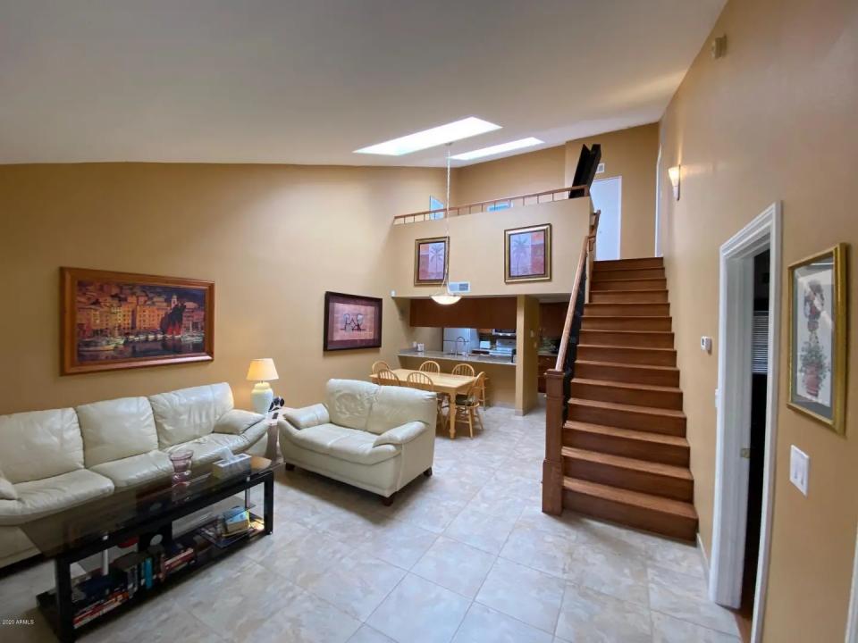 Real Estate Picture 5