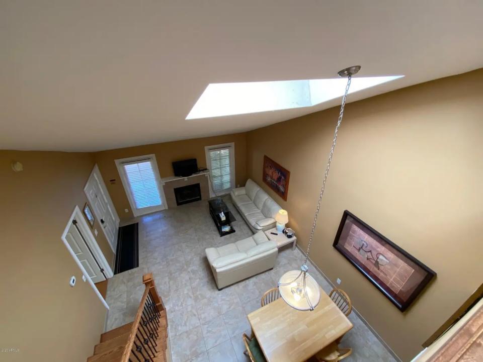 Real Estate Picture 6