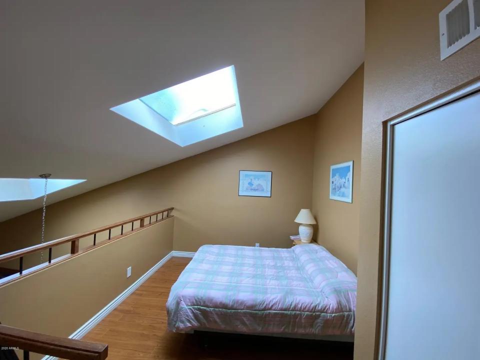 Real Estate Picture 10