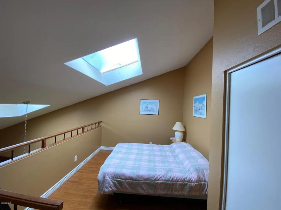 Real Estate Picture 10