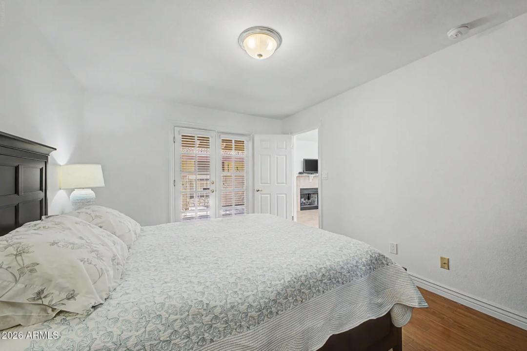 Real Estate Picture 12