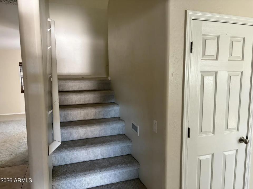 Real Estate Picture 9