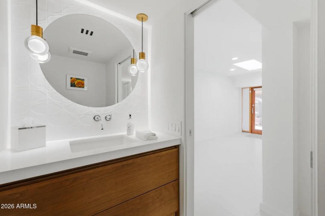 Real Estate Picture 35