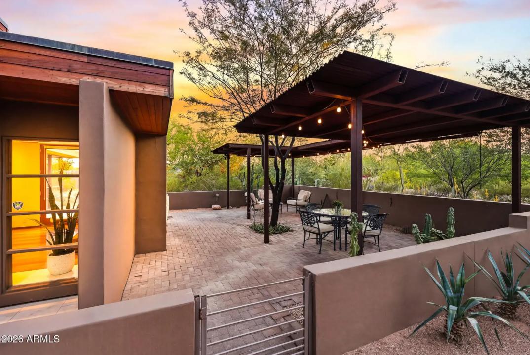 Real Estate Picture 42