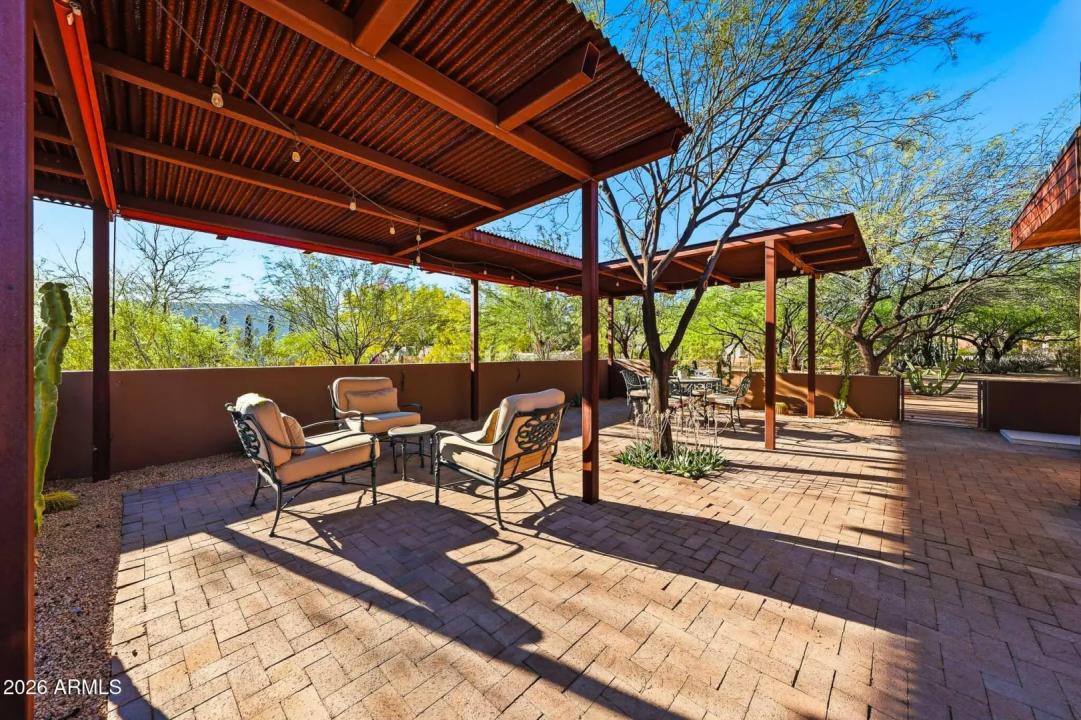 Real Estate Picture 40