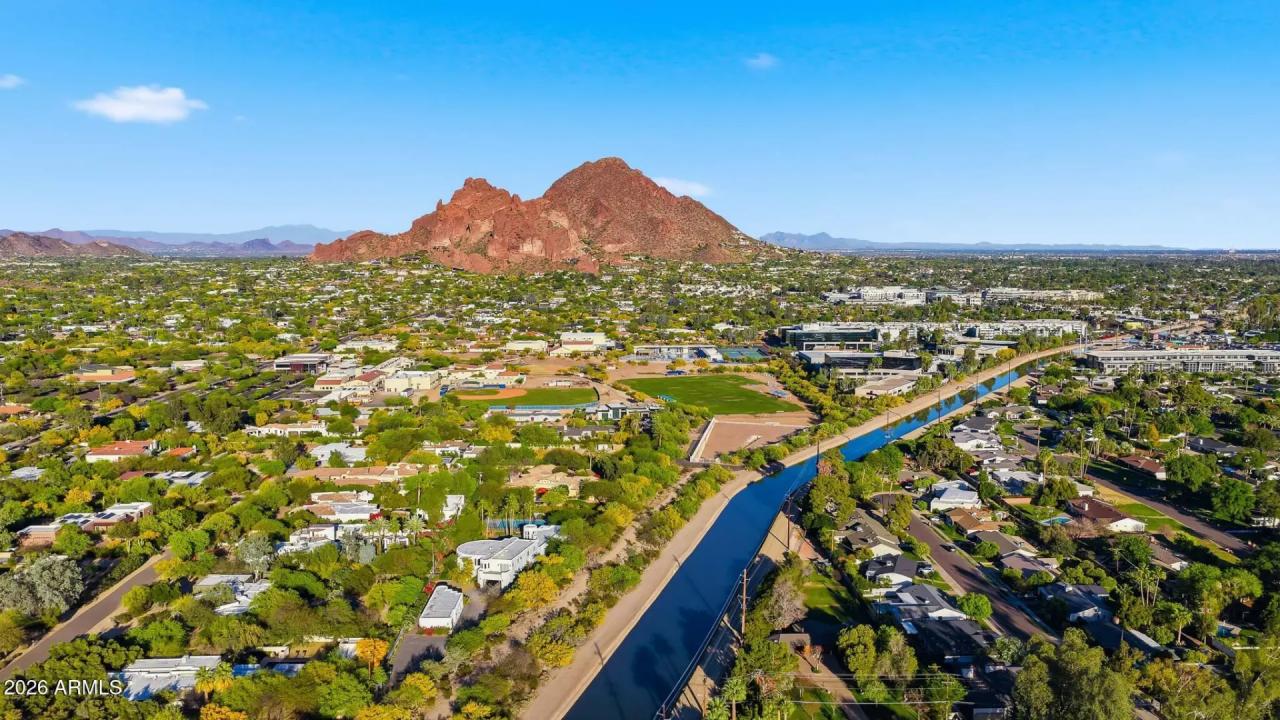 Real Estate Picture 64