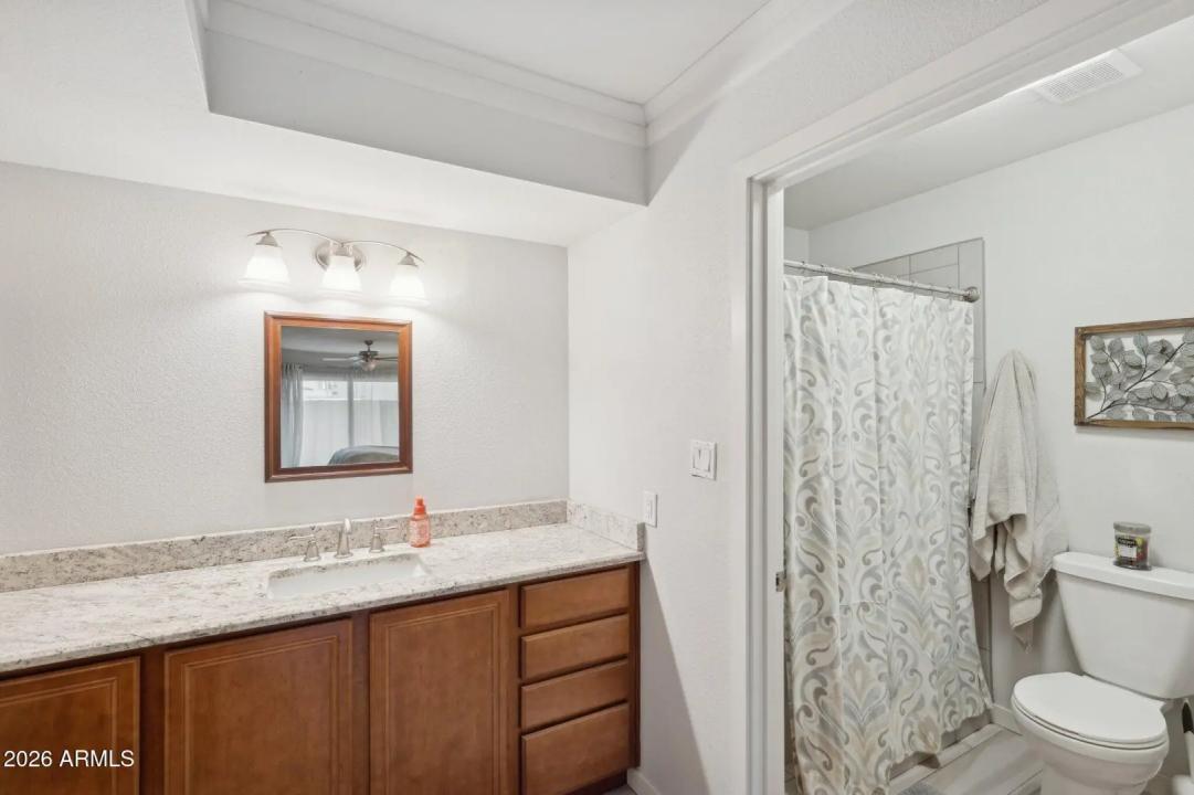 Real Estate Picture 21