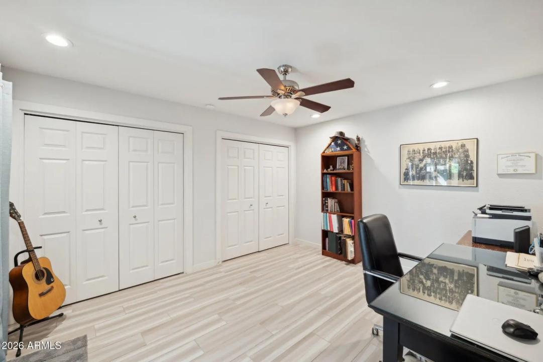 Real Estate Picture 13