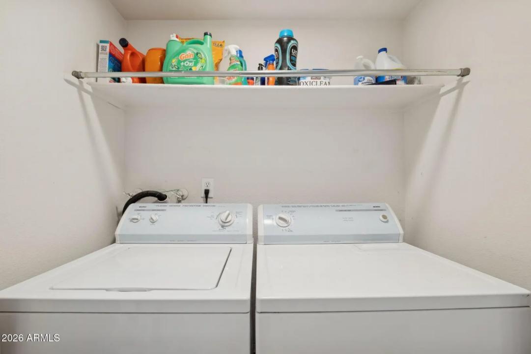 Real Estate Picture 14