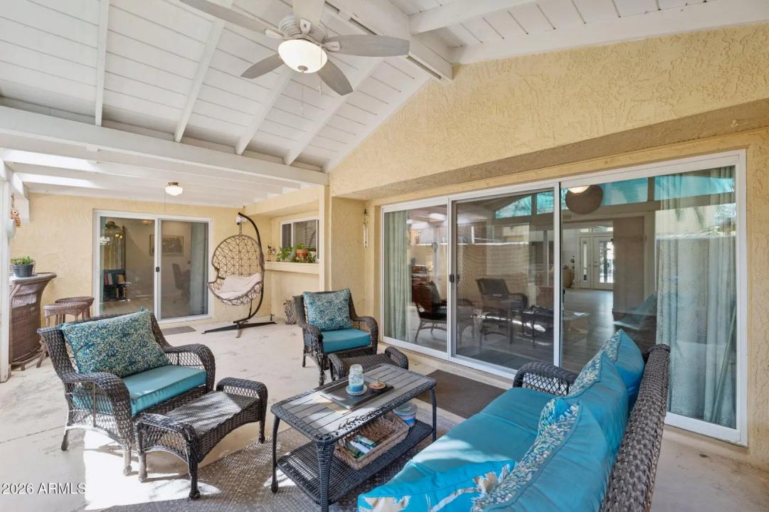 Real Estate Picture 11