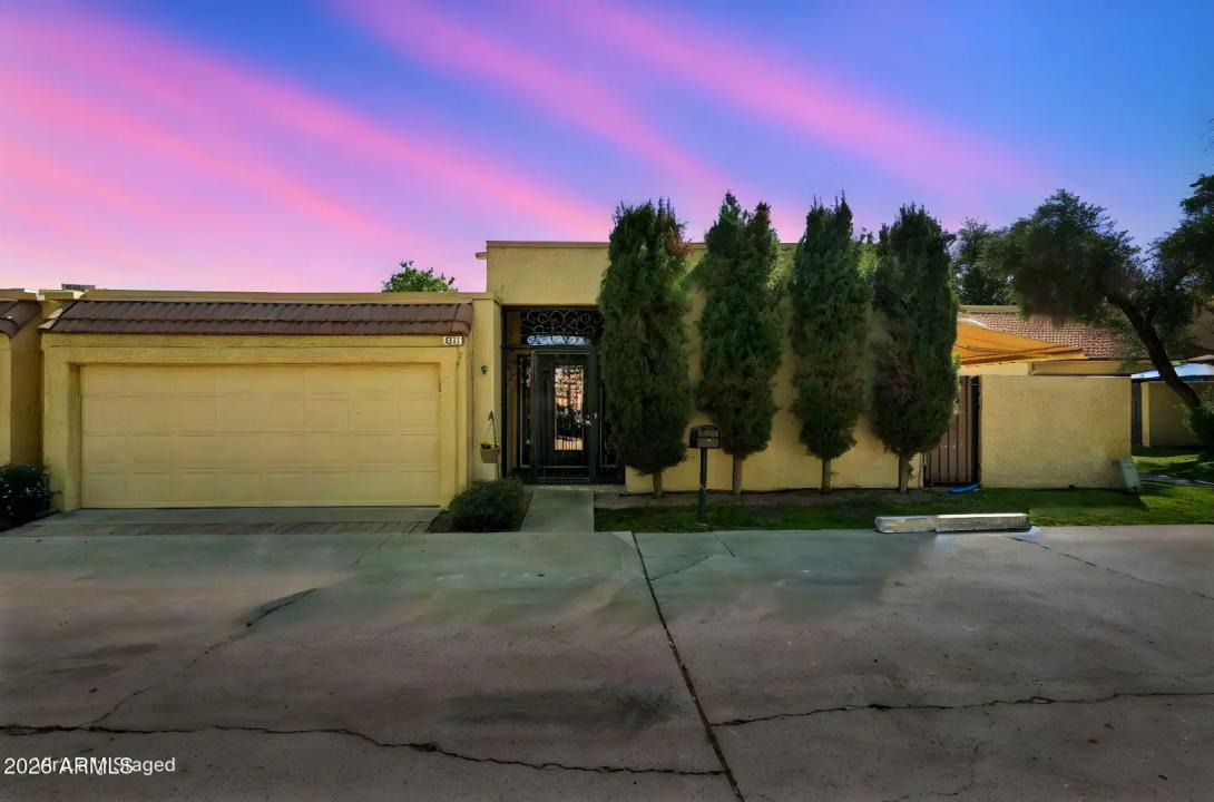 Real Estate Picture 24